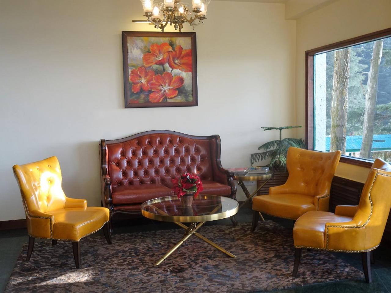 Honeymoon Inn Шимла Экстерьер фото